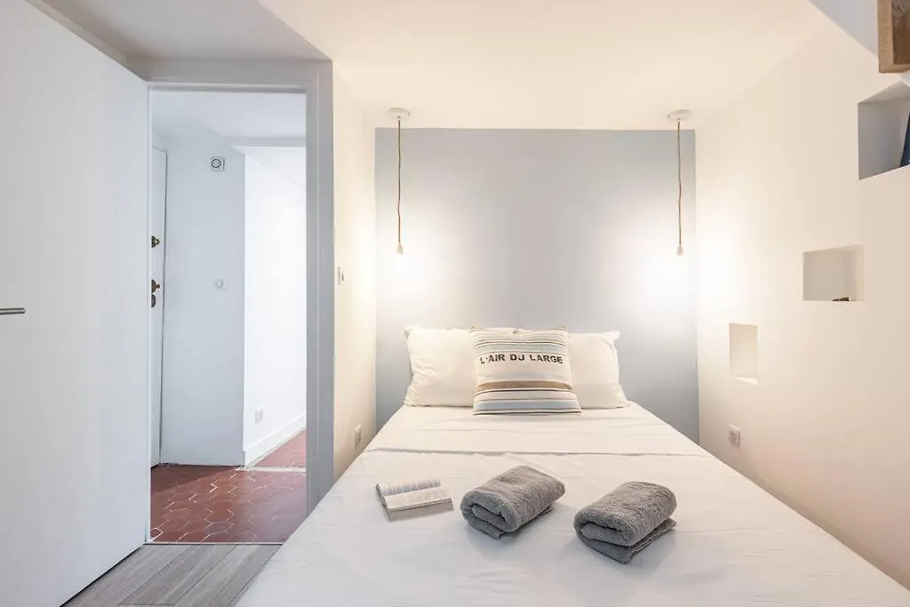 Prefecture 15 - Old Town Duplex 2 Doubles Beds 0*, ניס