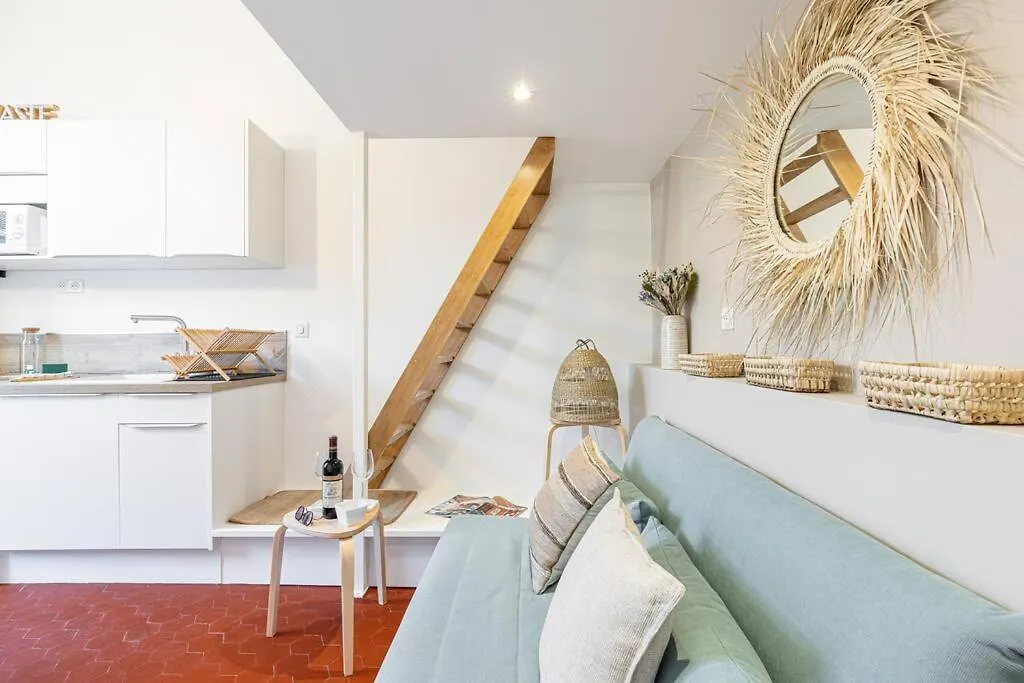 Prefecture 15 - Old Town Duplex 2 Doubles Beds דירה ניס